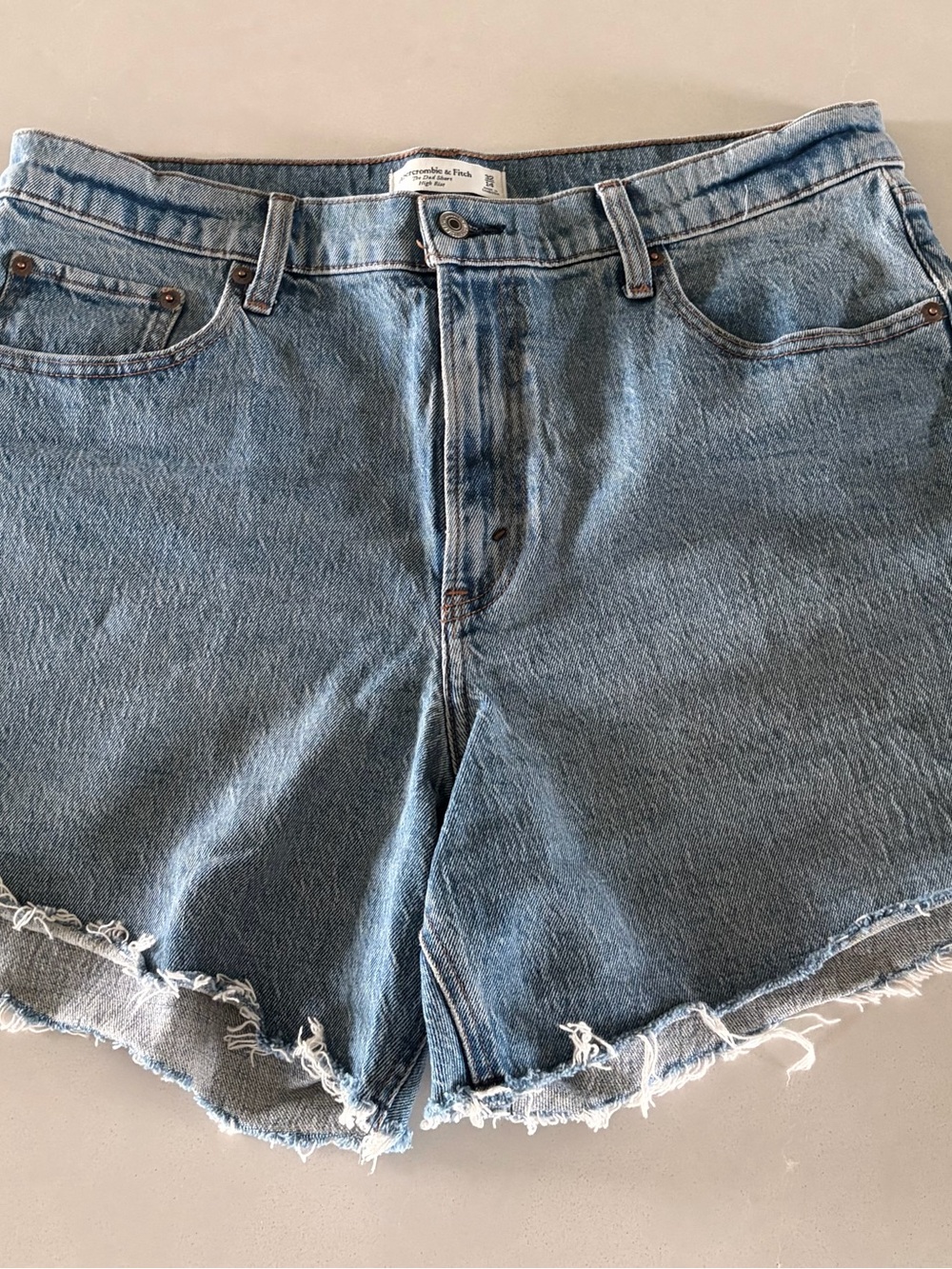Abercrombie & Fitch High-Rise Dad Shorts